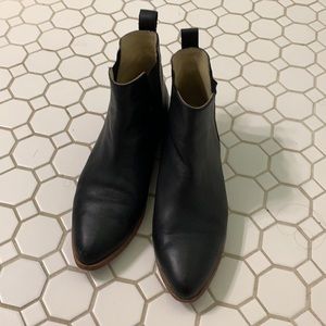 Nisolo Chelsea Boots